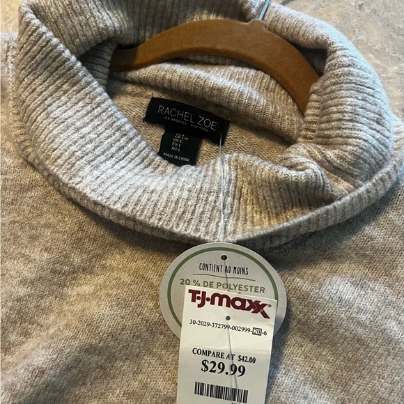 Bought for an event to wear with boots, but ended up not going. - Picture 2 of 3